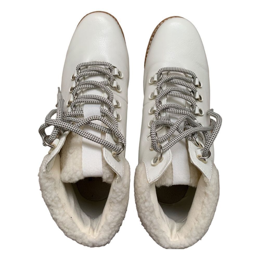 Sonoma, Women’s White Lace Up Boots, Size 9M, Used
